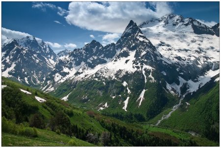 Мечети в горах Карачаево-Черкесии